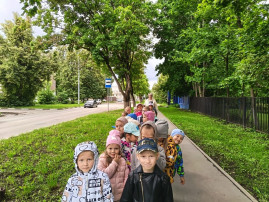 Сегодня мы ходили на экскурсию Сегодня мы ходили на экскурсию.